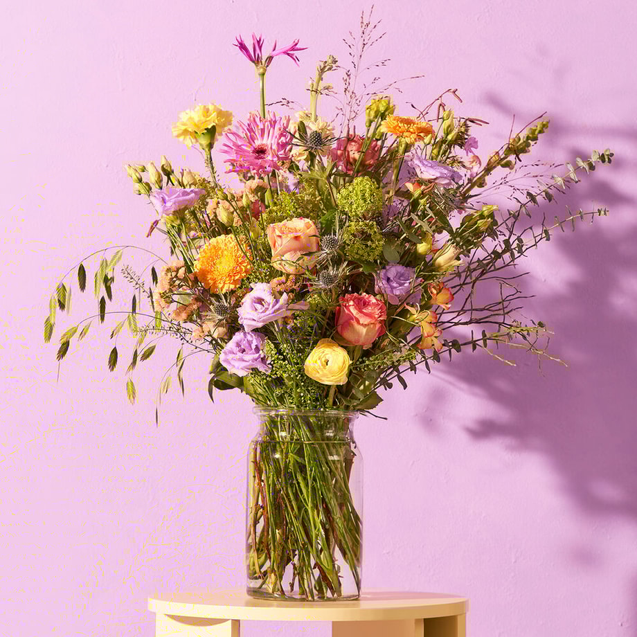 Bouquet Festive spring shades