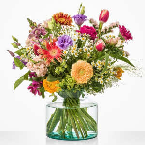 Bring the Spirit of Spring Home with the Spring Bouquet